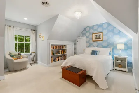 56 Windsor Green Road Greenland NH 03840