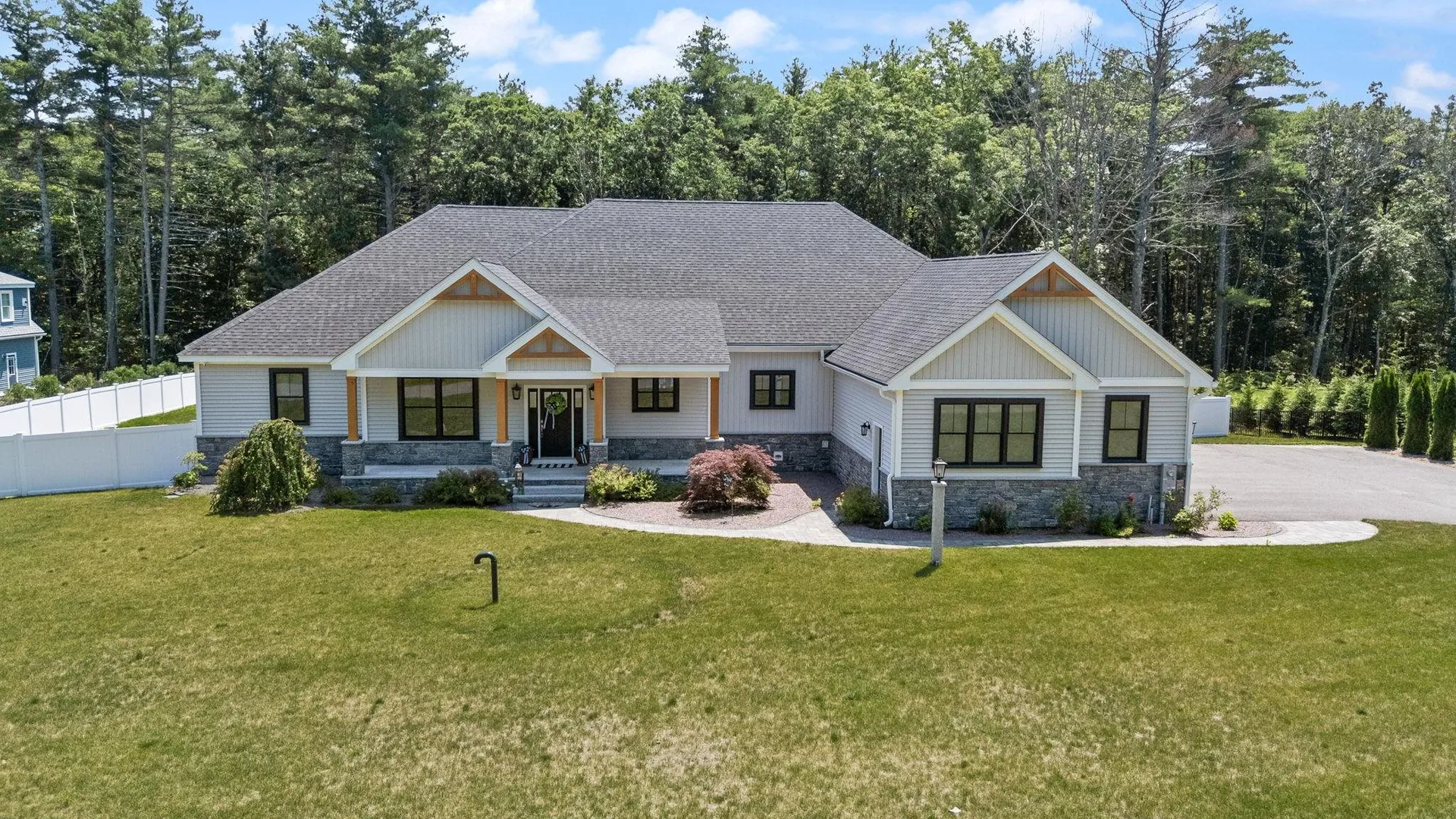 7 Lilac Ridge Road Windham NH 03087
