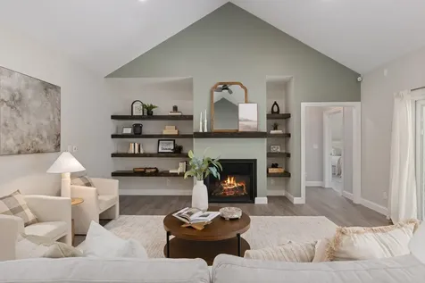 7 Lilac Ridge Road Windham NH 03087