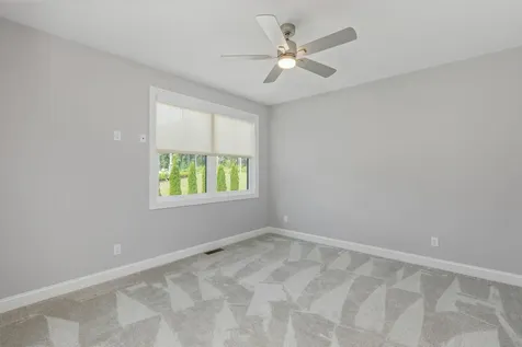 7 Lilac Ridge Road Windham NH 03087