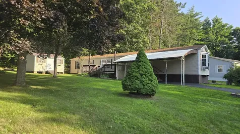44 Gooseberry Circle Rochester NH 03867
