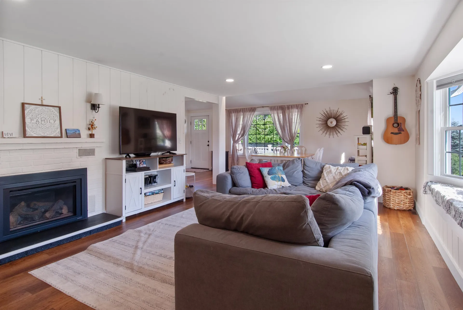 25 Old Lakeview Terrace Wolfeboro NH 03894