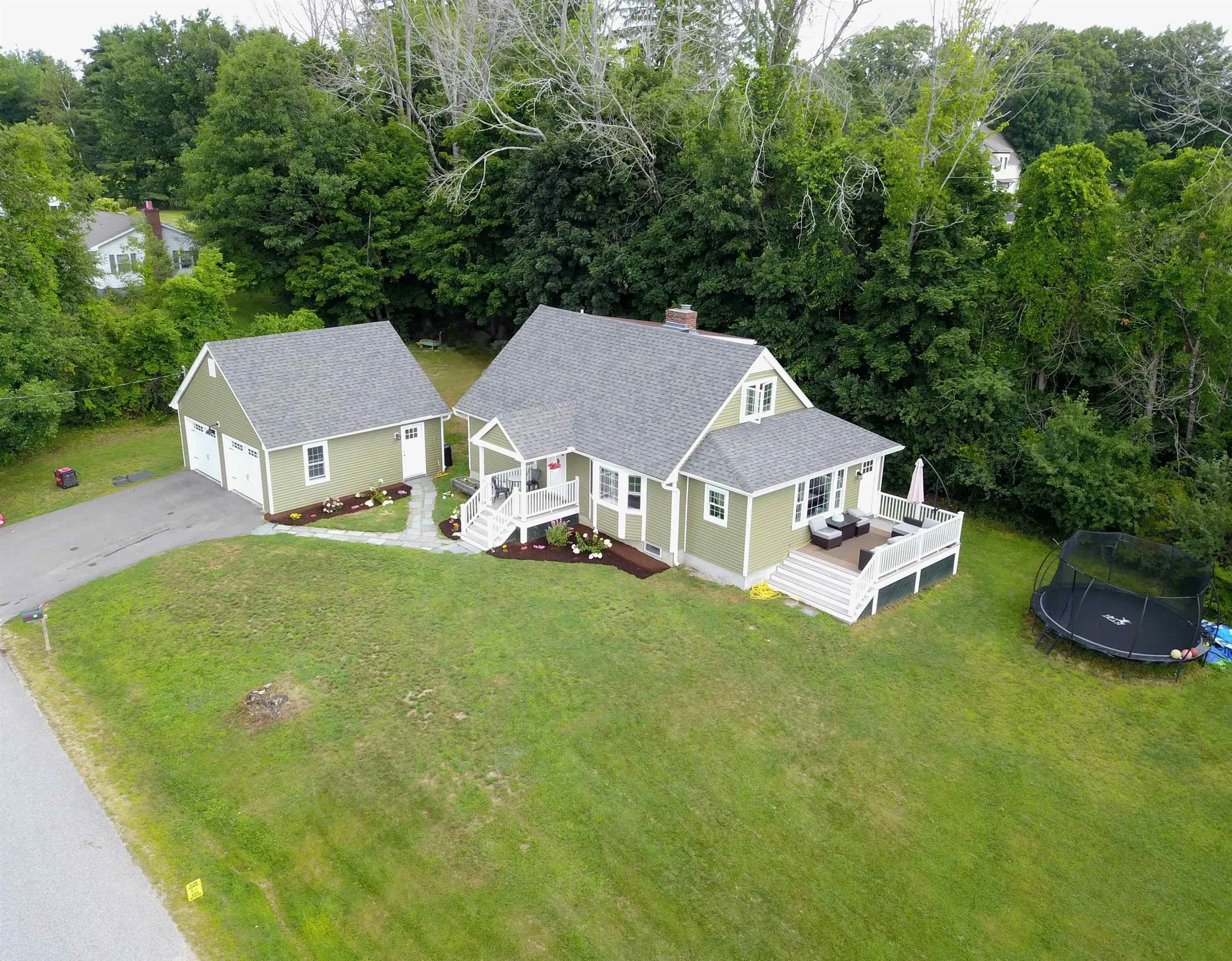 25 Old Lakeview Terrace Wolfeboro NH 03894