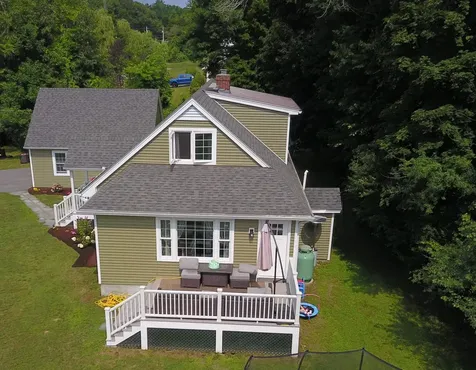 25 Old Lakeview Terrace Wolfeboro NH 03894