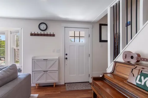 25 Old Lakeview Terrace Wolfeboro NH 03894