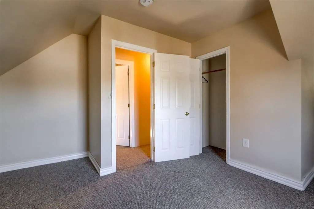 11 Taylor Street Nashua NH 03060