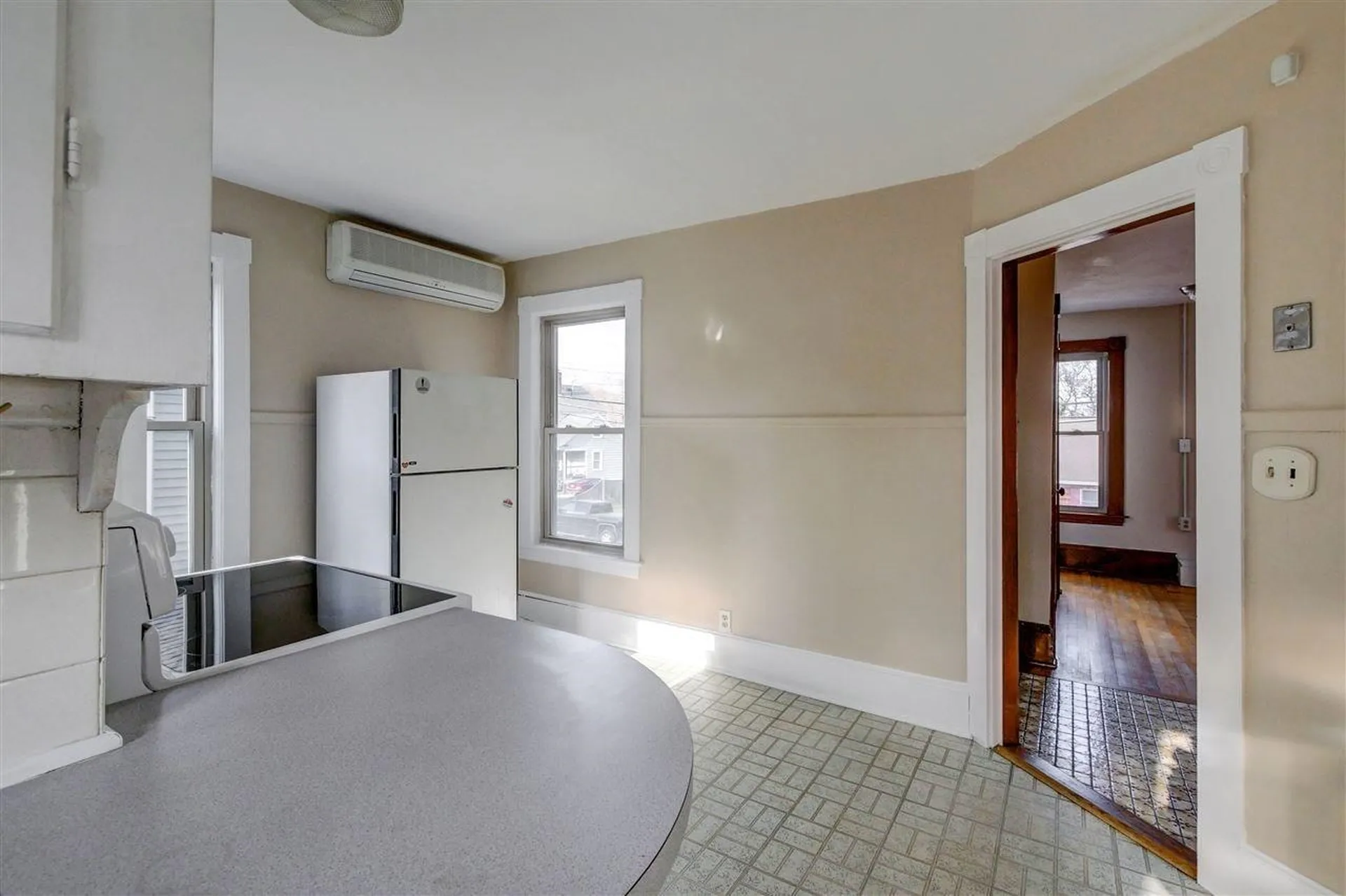 11 Taylor Street Nashua NH 03060