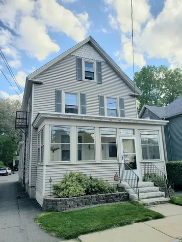 11 Taylor Street Nashua NH 03060
