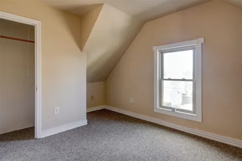 11 Taylor Street Nashua NH 03060