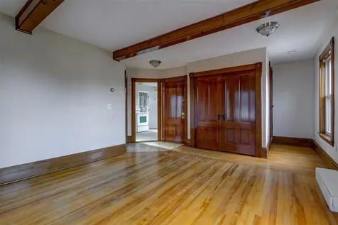 11 Taylor Street Nashua NH 03060