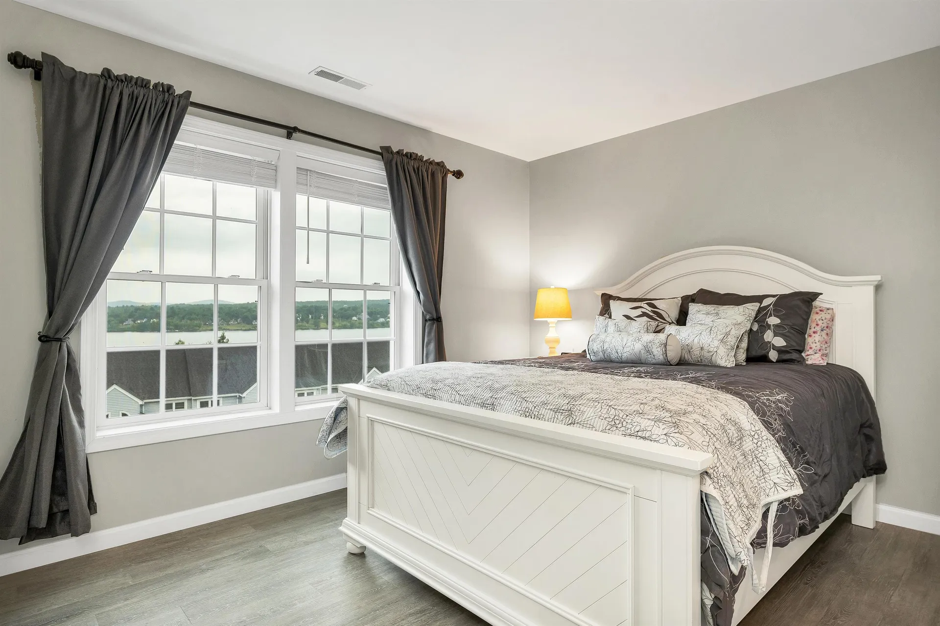 17 Sullivan Way Laconia NH 03246