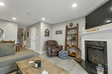 17 Sullivan Way Laconia NH 03246