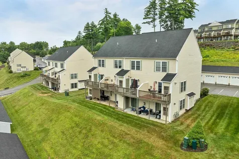 17 Sullivan Way Laconia NH 03246