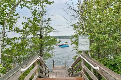 17 Sullivan Way Laconia NH 03246