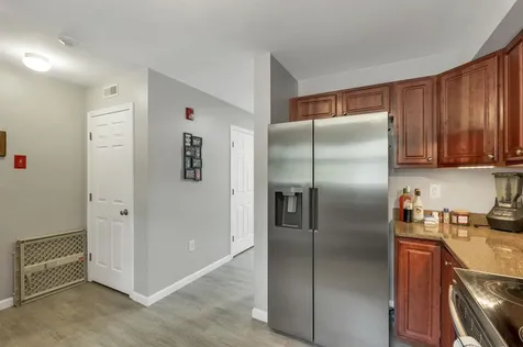 17 Sullivan Way Laconia NH 03246