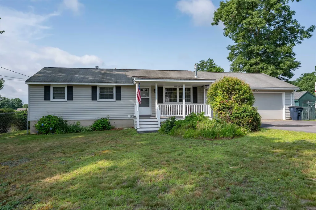 39 Norwich Road Nashua NH 03062