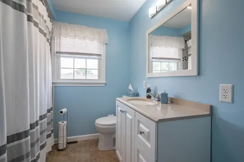 39 Norwich Road Nashua NH 03062