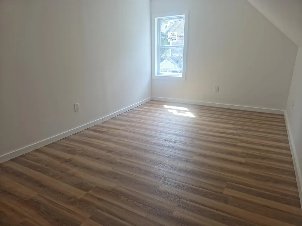 7 Underhill Avenue Rockingham VT 05101