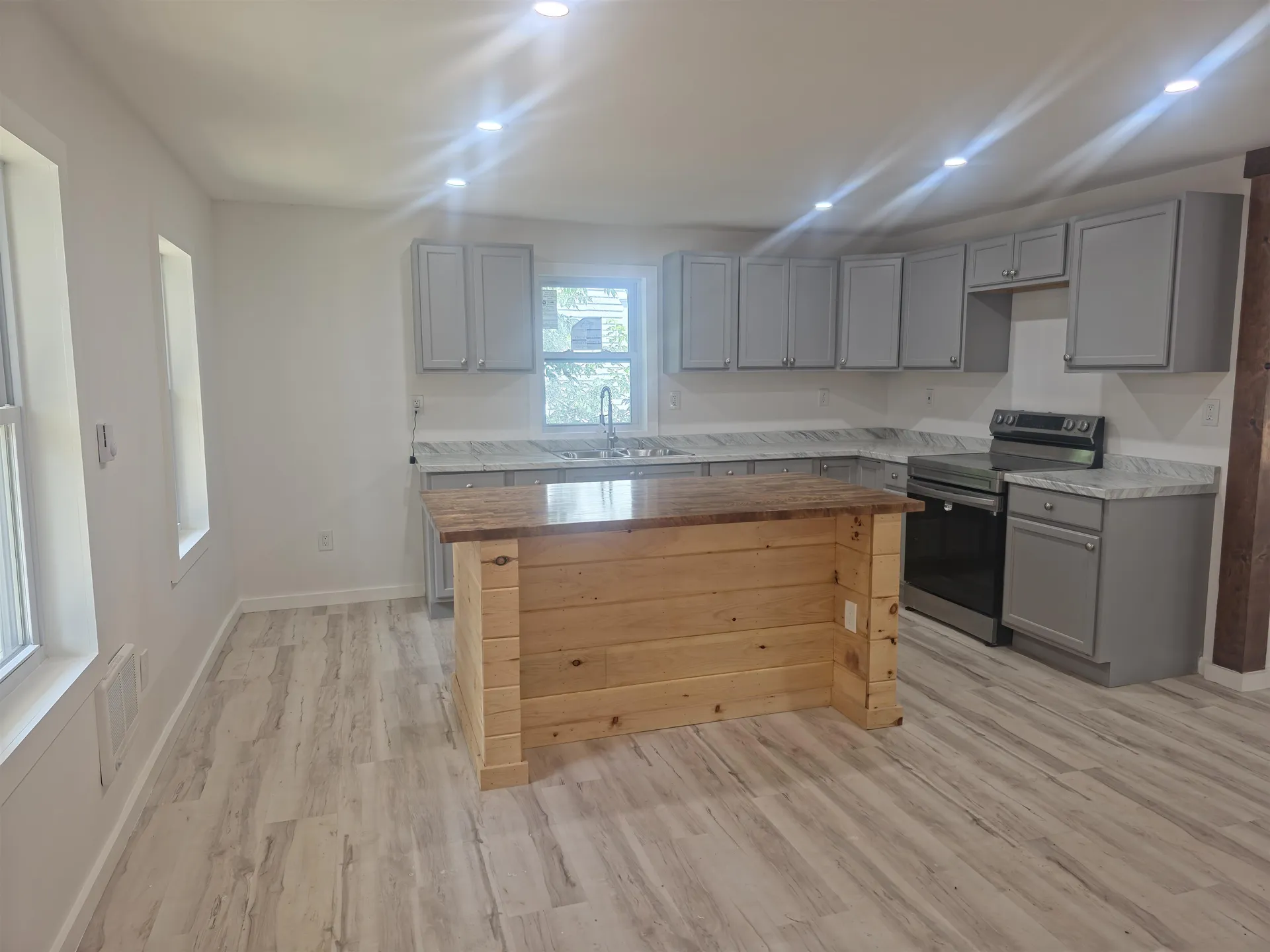 7 Underhill Avenue Rockingham VT 05101