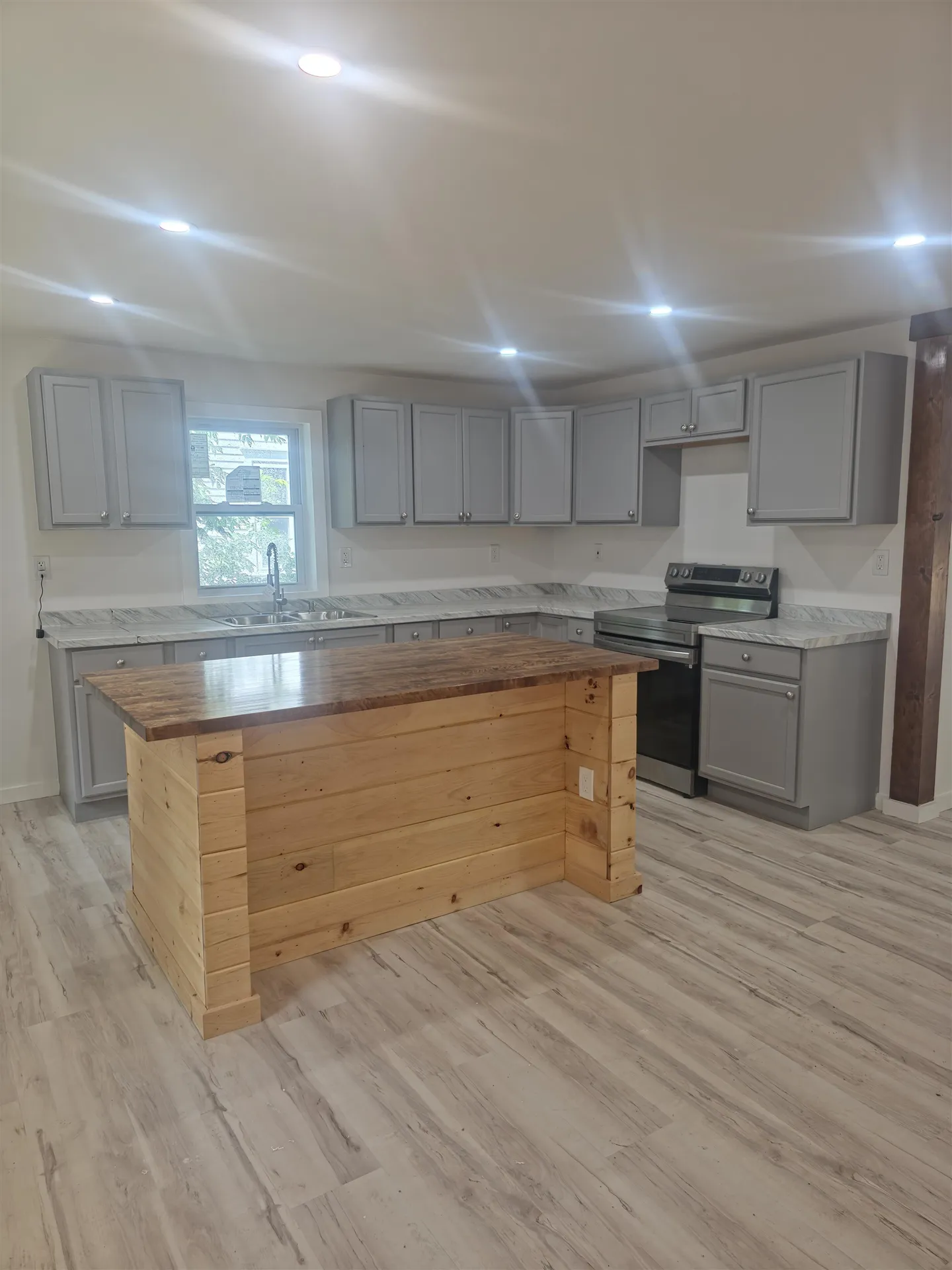 7 Underhill Avenue Rockingham VT 05101