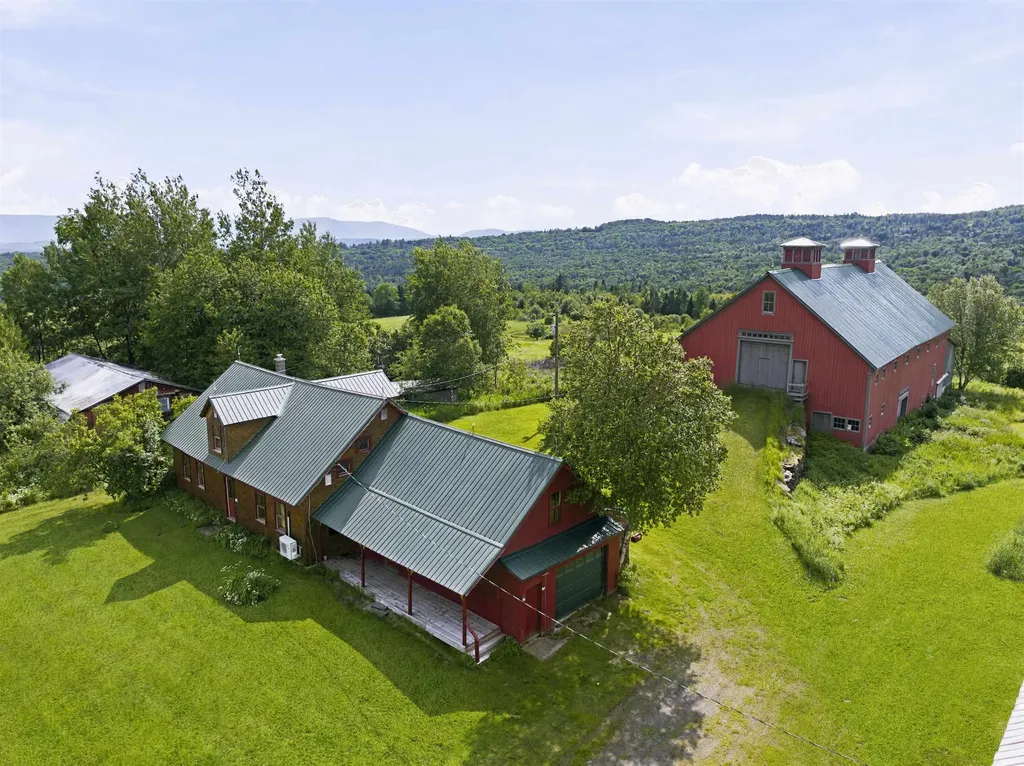 543 Bear Rock Road Colebrook NH 03576