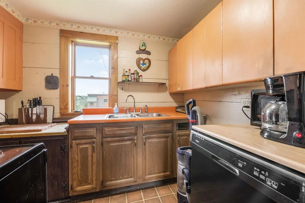 543 Bear Rock Road Colebrook NH 03576