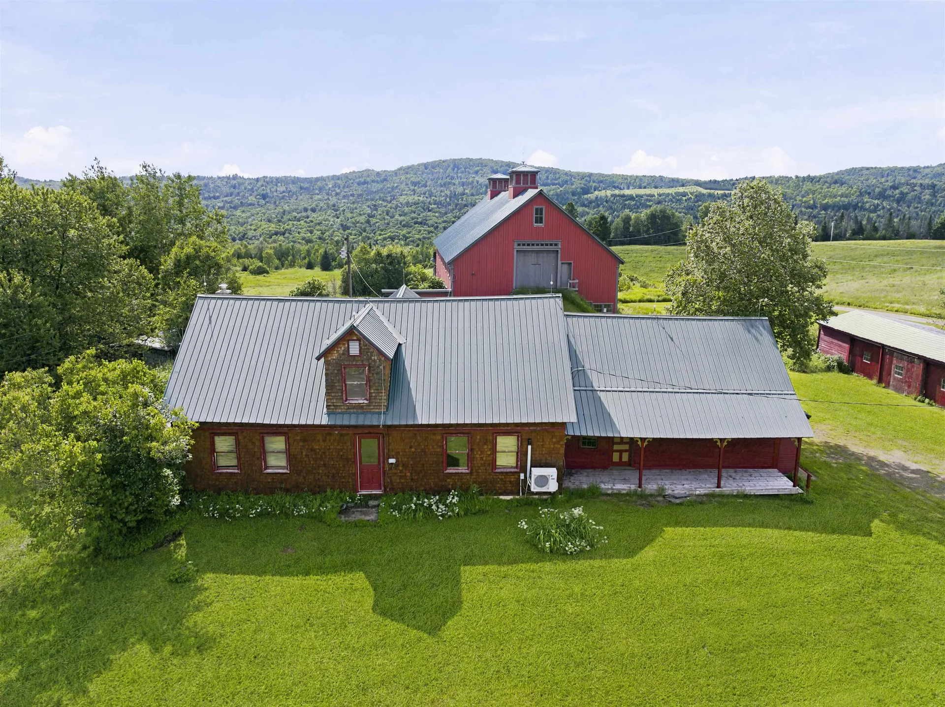 543 Bear Rock Road Colebrook NH 03576