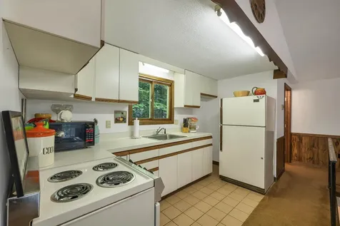 13 Valley Road Tuftonboro NH 03816