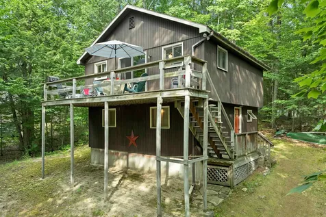 13 Valley Road Tuftonboro NH 03816