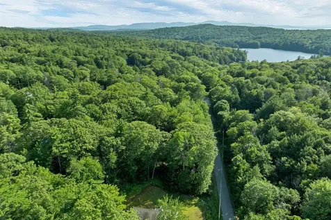 13 Valley Road Tuftonboro NH 03816