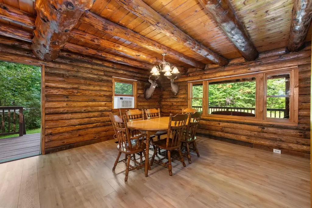 47 E Currier Hill Road Wentworth NH 03282