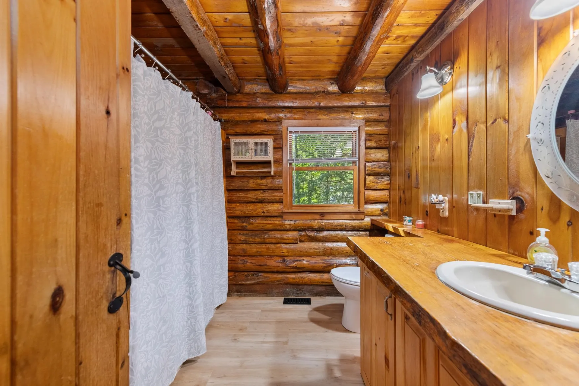 47 E Currier Hill Road Wentworth NH 03282