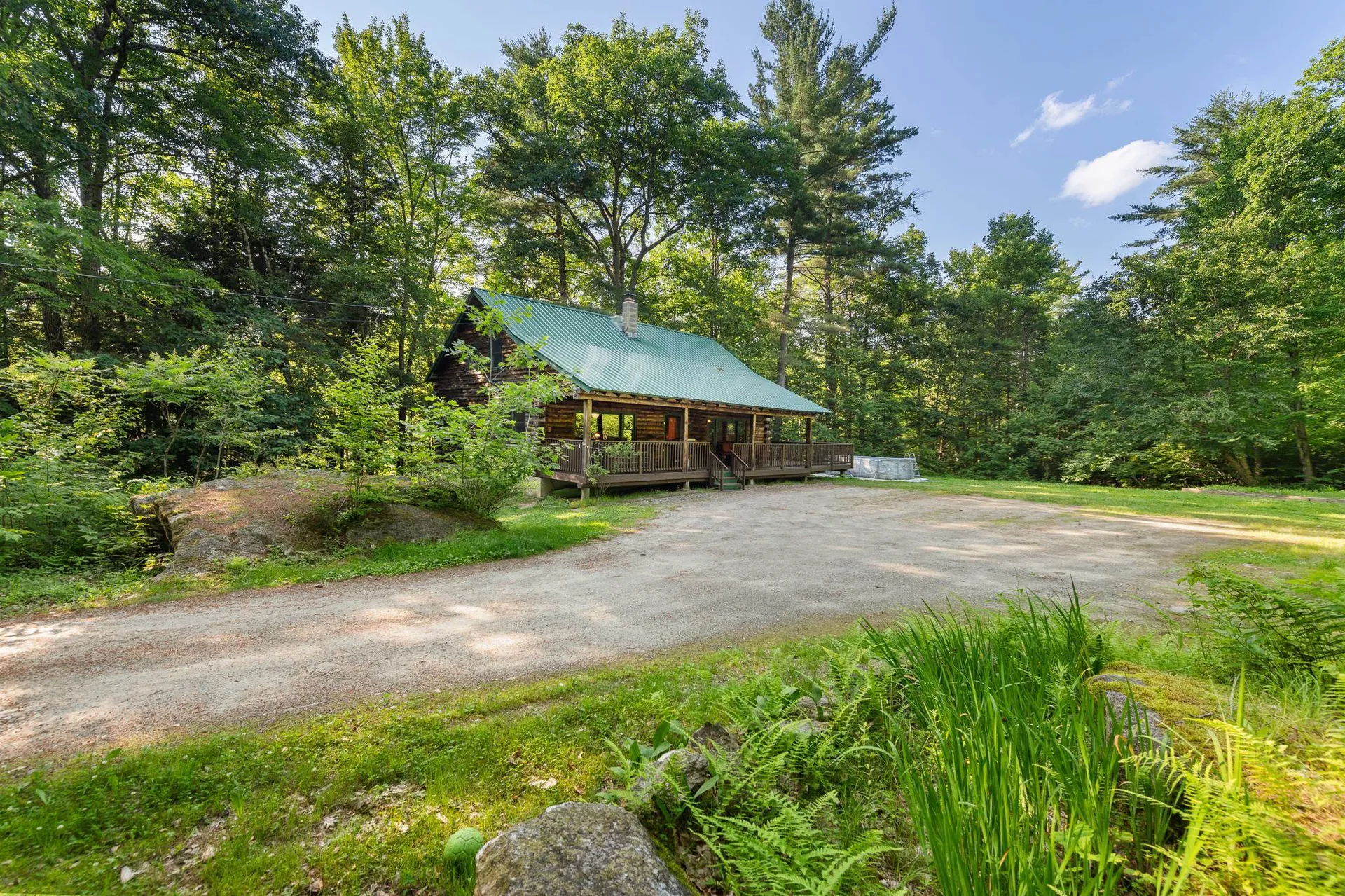 47 E Currier Hill Road Wentworth NH 03282