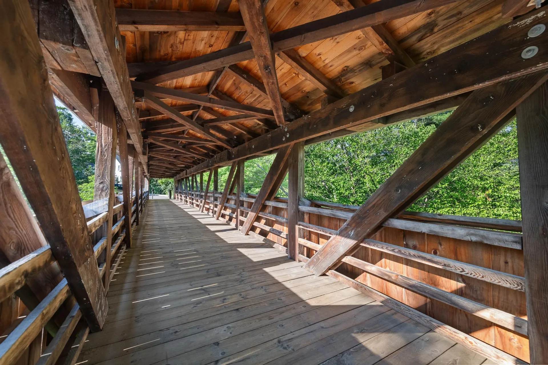 47 E Currier Hill Road Wentworth NH 03282