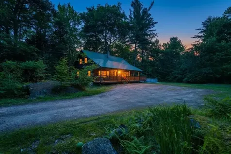 47 E Currier Hill Road Wentworth NH 03282