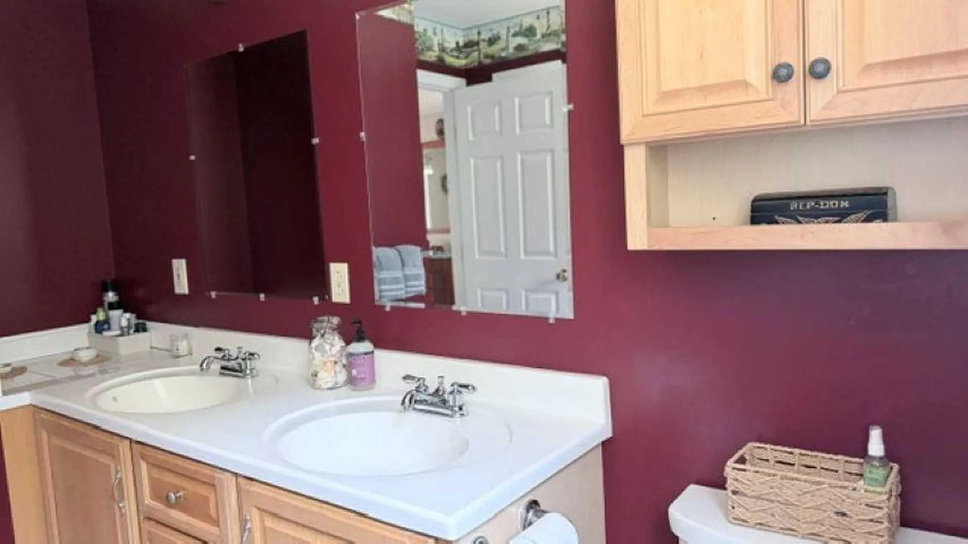 5 Grace Drive Hudson NH 03051