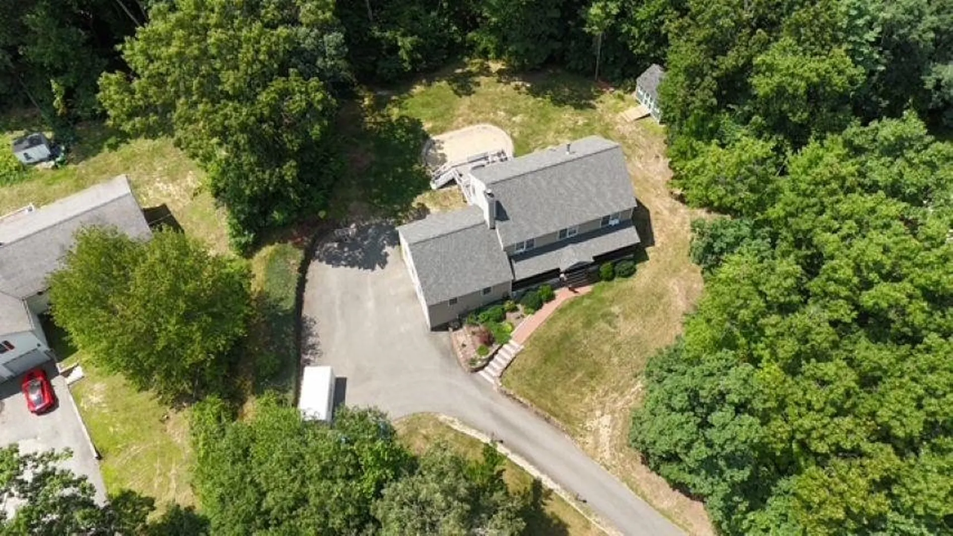 5 Grace Drive Hudson NH 03051