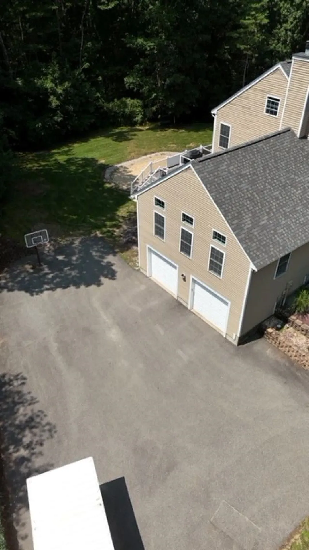 5 Grace Drive Hudson NH 03051