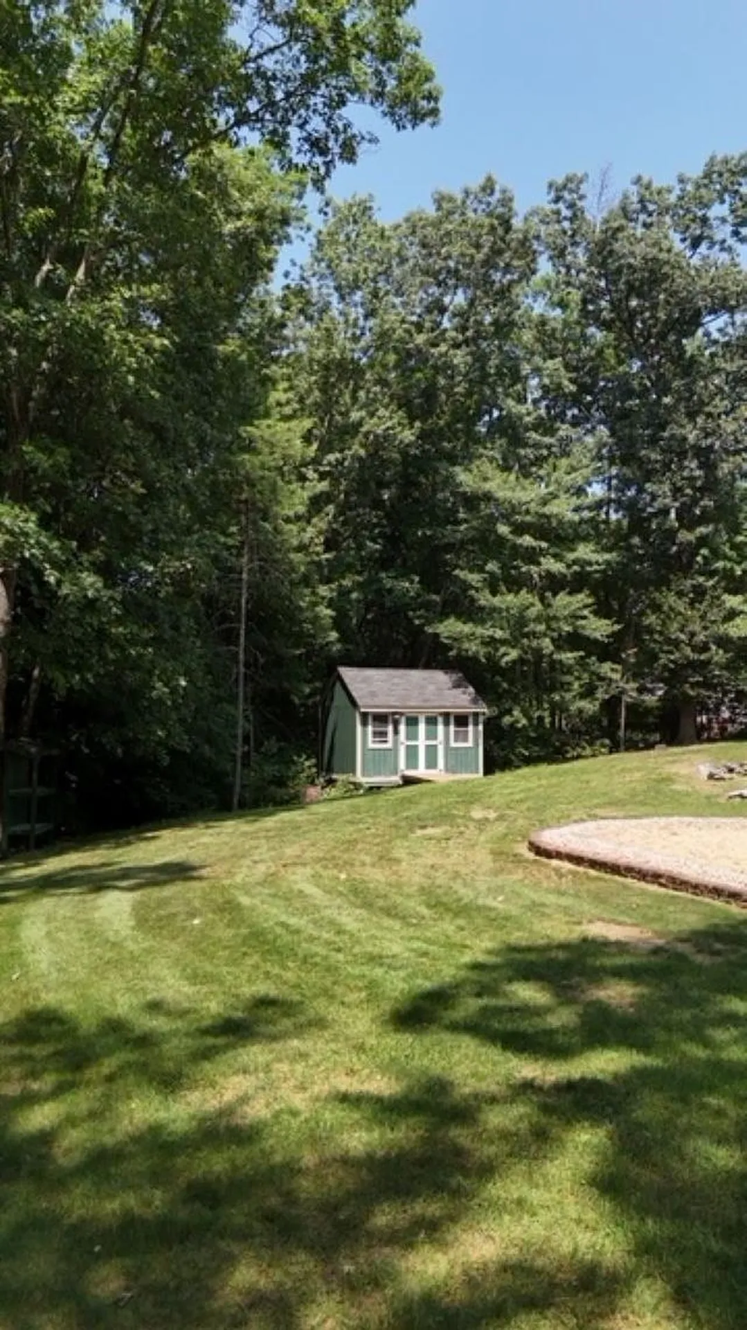 5 Grace Drive Hudson NH 03051