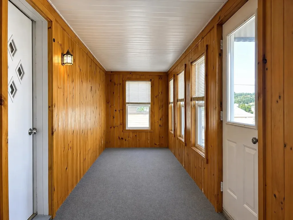 679 Third Avenue Berlin NH 03570