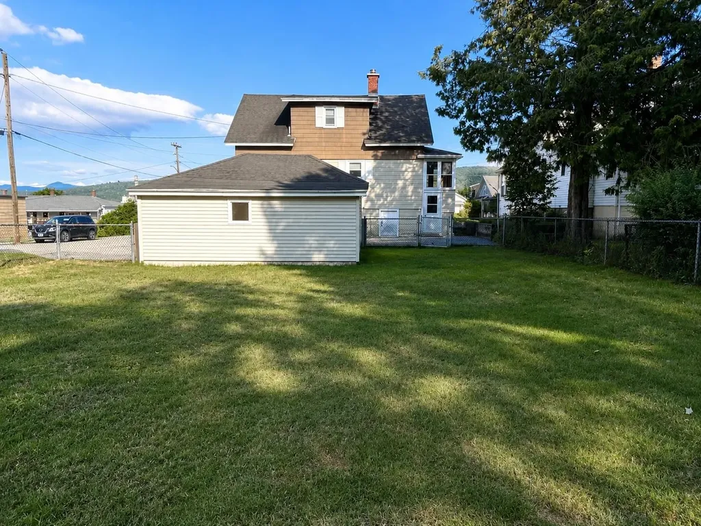 679 Third Avenue Berlin NH 03570