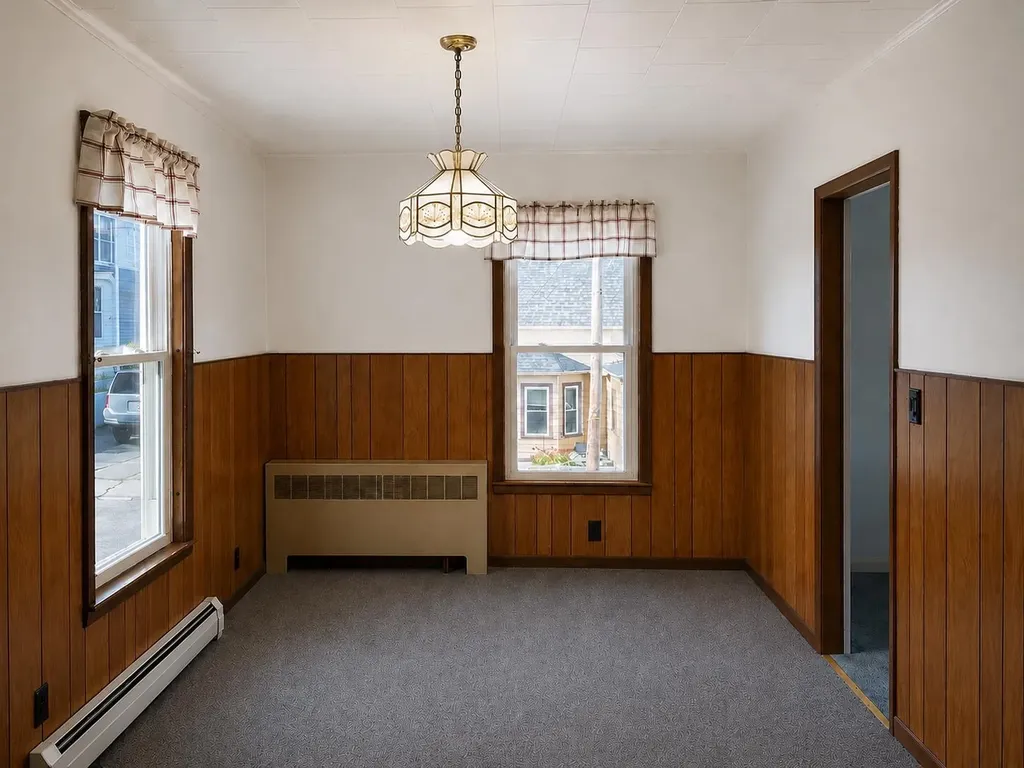 679 Third Avenue Berlin NH 03570