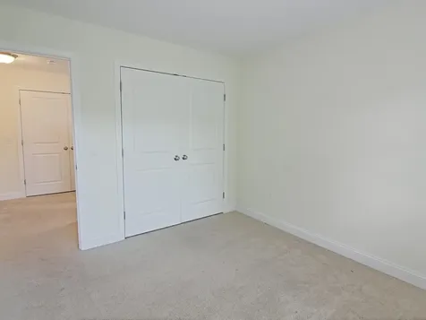 18 Freeman Woods Essex VT 05452