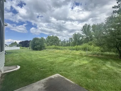 18 Freeman Woods Essex VT 05452