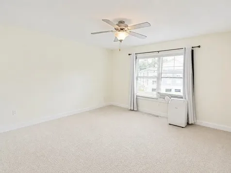 18 Freeman Woods Essex VT 05452