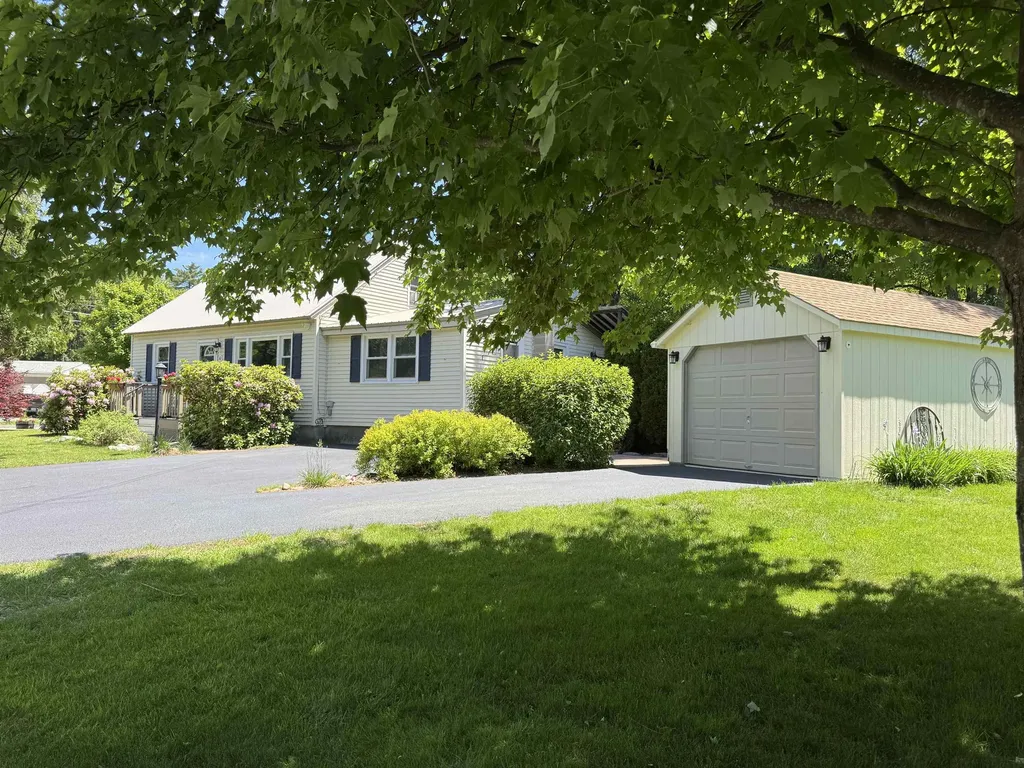 61 Dale Drive Keene NH 03431