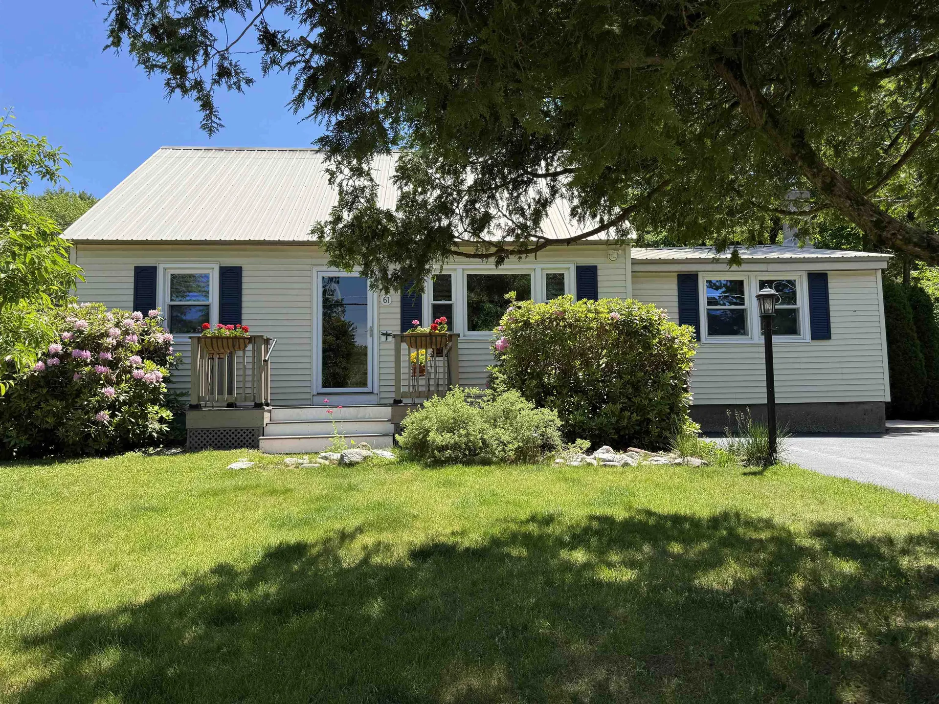 61 Dale Drive Keene NH 03431