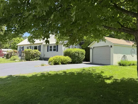 61 Dale Drive Keene NH 03431