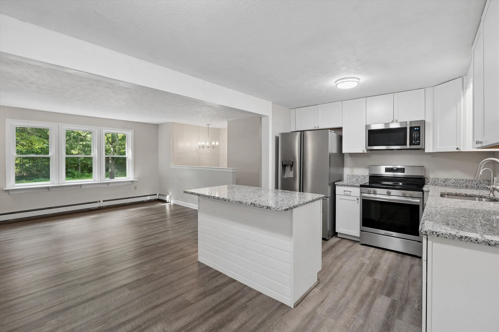 31 Evergreen Drive Goffstown NH 03045
