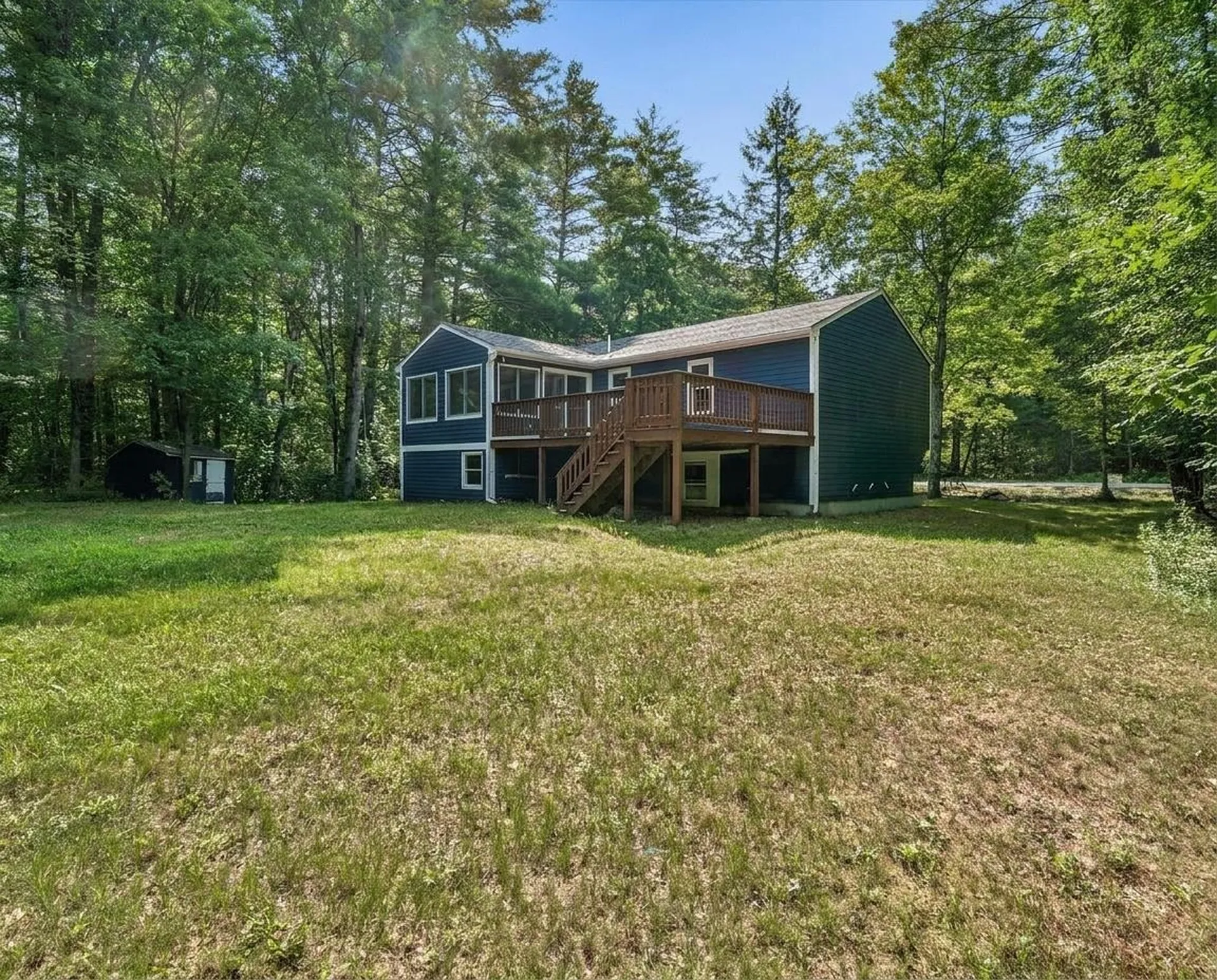 31 Evergreen Drive Goffstown NH 03045